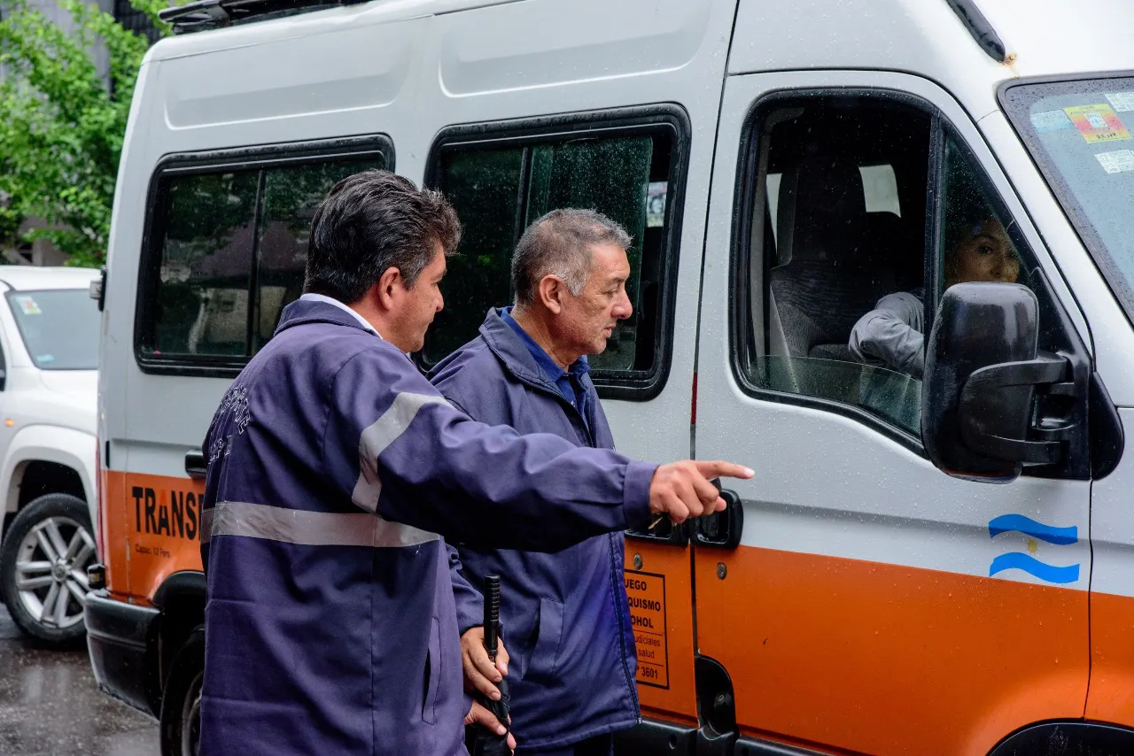 Transporte EscolarWhatsApp Image 2024-03-05 at 12.54.46