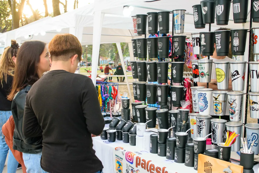 Feria de artesanos y emprendedores junio 2024- (4)