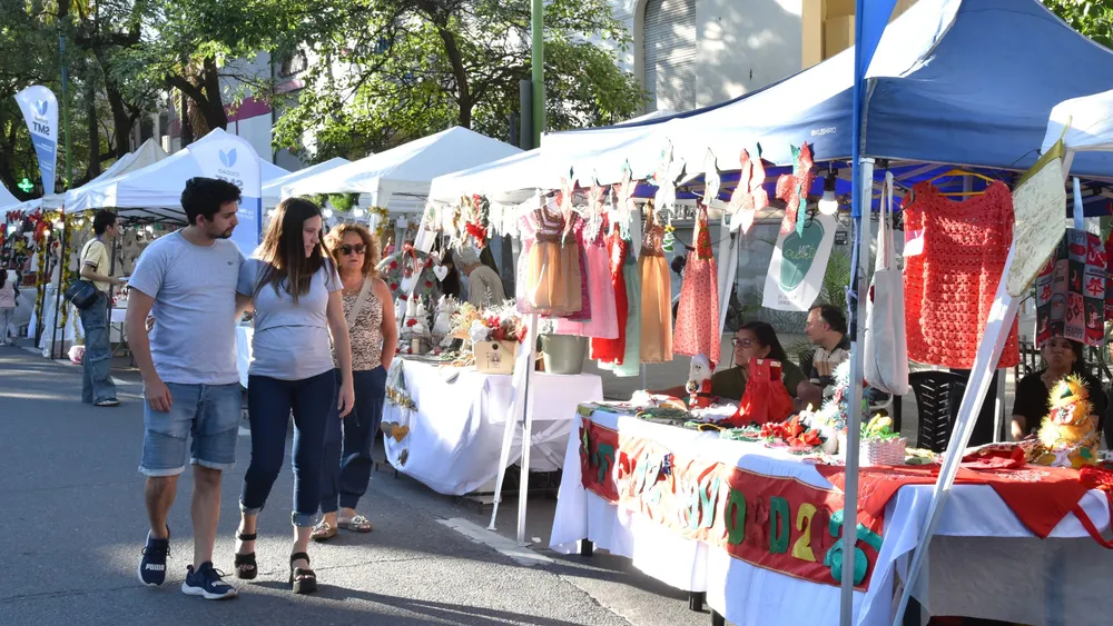 2026 feria zona plaza independencia
