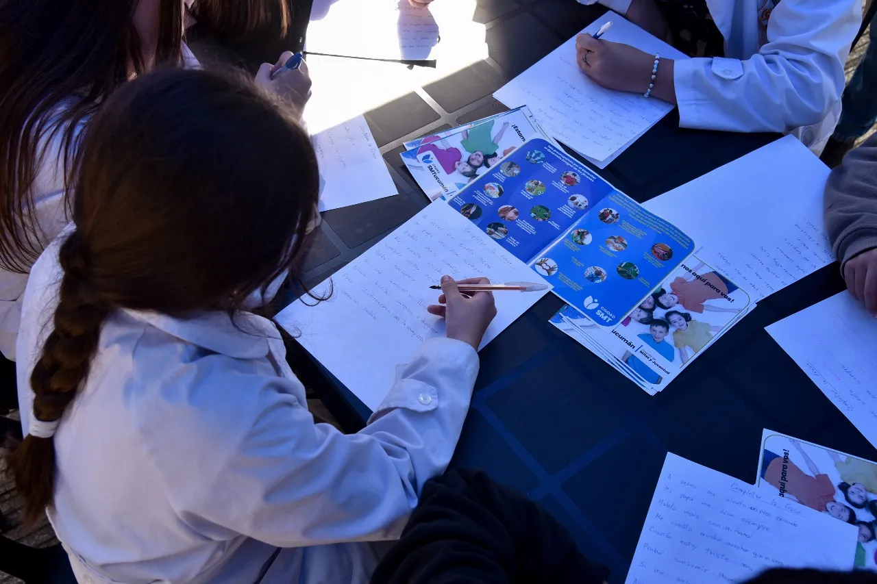 Prevención adicciones colegio NacionalWhatsApp Image 2024-04-09 at 13.08.30