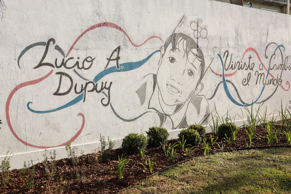 2025 plaza Lucio Dupuy