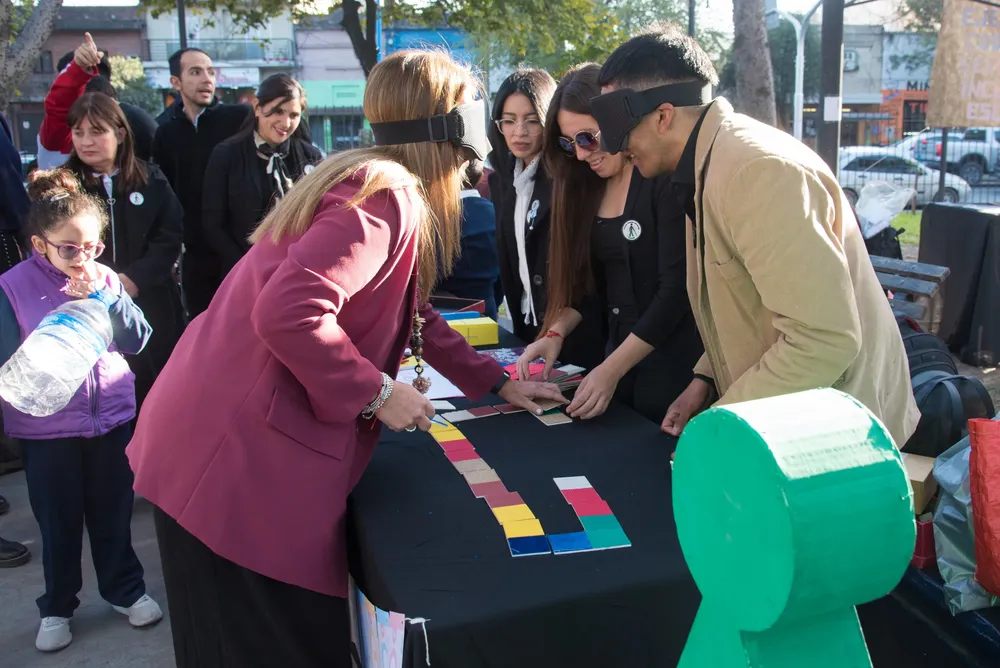 2025 migiliavacca en mes de la educación especial ambiente (2)