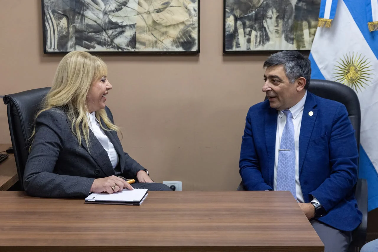 Rossana Chahla se reunió por primera vez con el nuevo rector de la UNT Sergio Mohamed