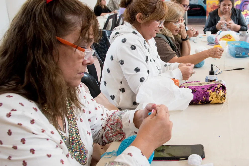 2025 taller tejido recorte