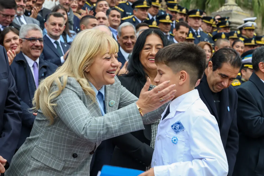 2025 acto 25 de mayo (1)
