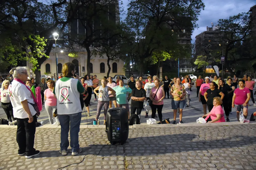 WhatsApp Image 2025-10-21 at 09.43.52 (1)