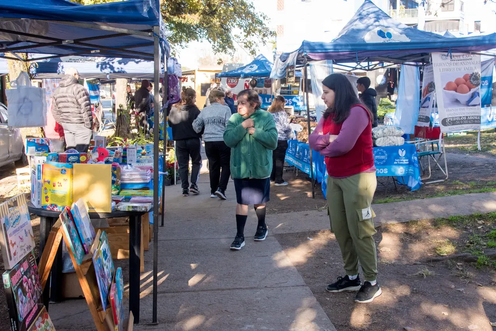 2025 mercado en tu barrio Oeste II (2)
