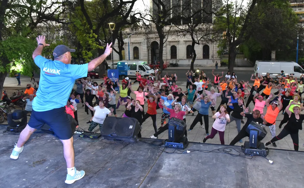 2025 actividades deportivas verano gimnasia plaza Urquiza 3
