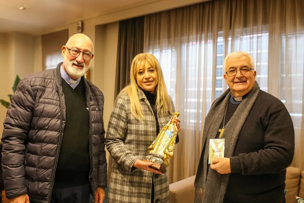 c4ba8a1c-68d5-4c87-8d8e-605fb5b25d3e