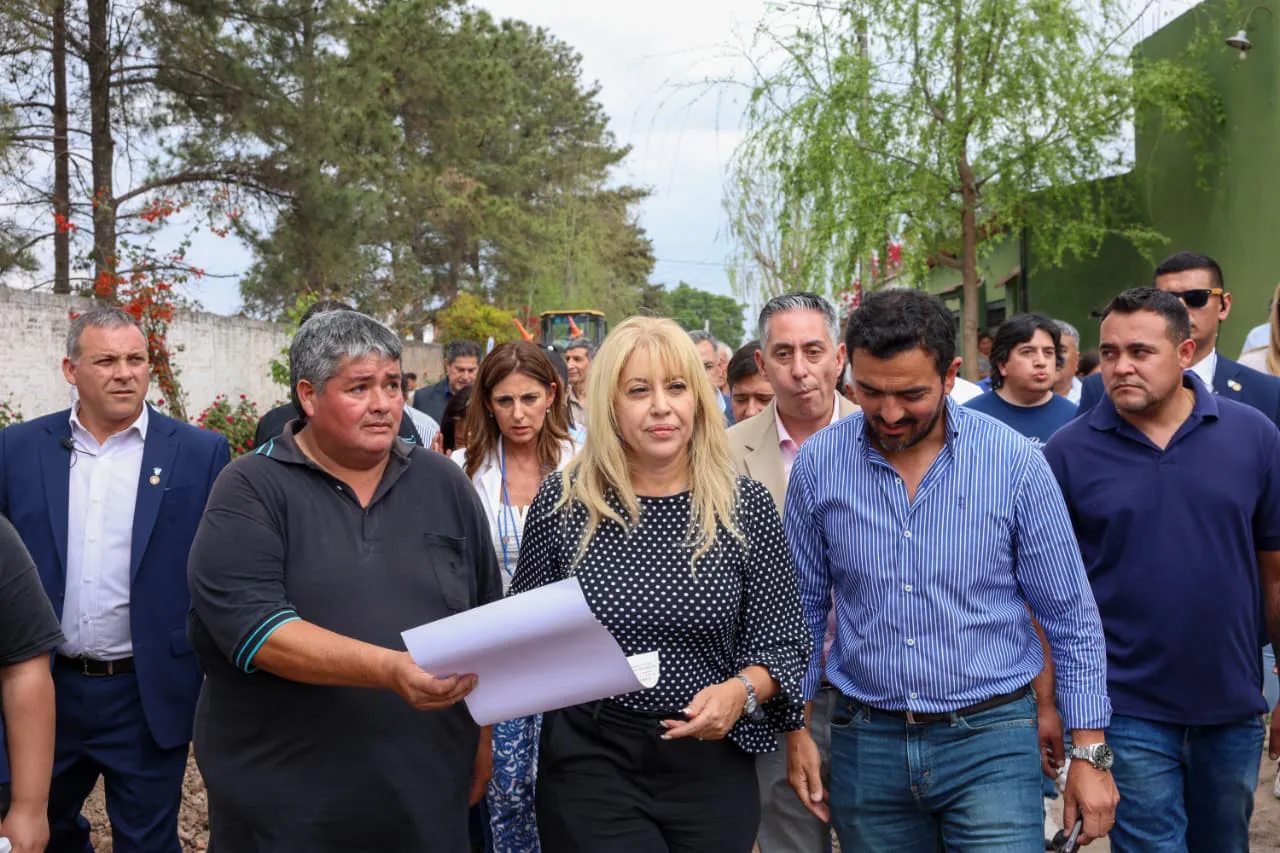 WhatsApp Image 2025-09-16 at 15.00.42 (1)