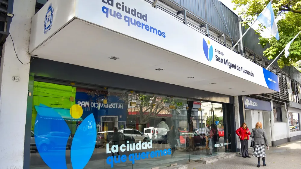 fachada municipalidad feriado 2