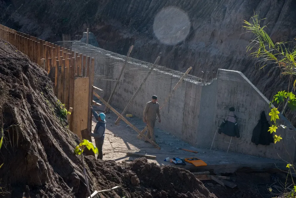 Obra hidráulica del barrio 360 Viviendas 4