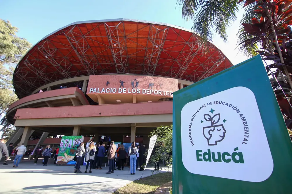 aa2c2931-4645-4b46-8c56-243000655a1d