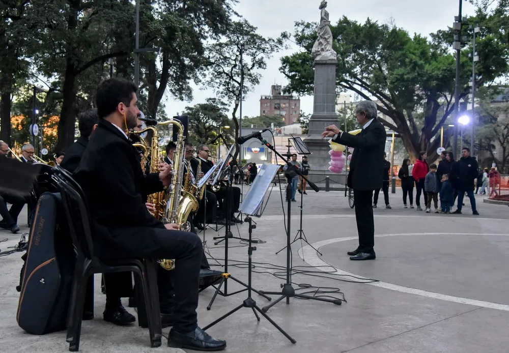 Banda de Musica Municipal - Plaza Independencia -Maestro Antonio Rios  (4)
