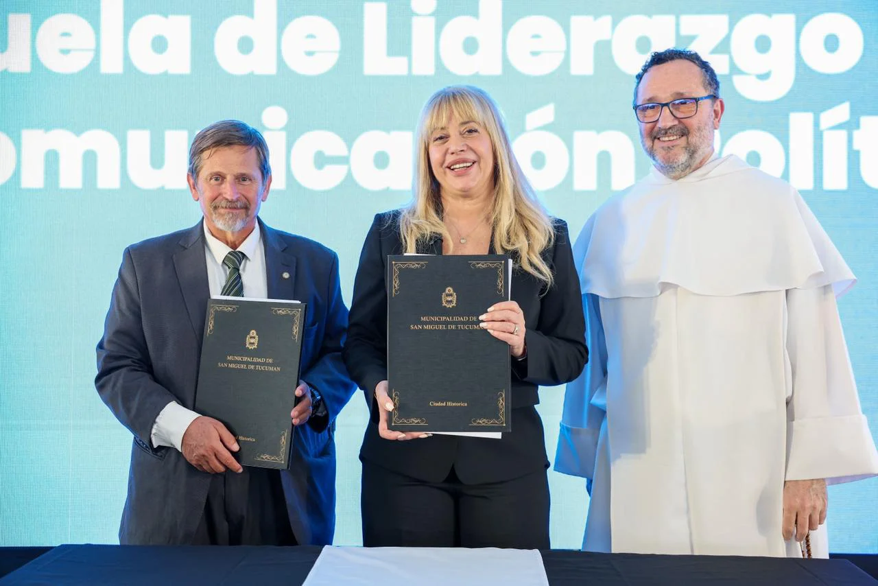 Lanzamiento de la Escuela de Liderazgo y Comunicación Política