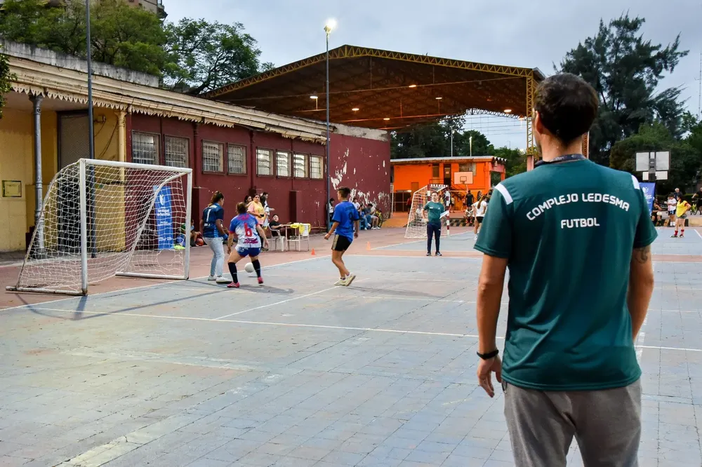Hockey femenino en el LedesmaWhatsApp Image 2024-03-05 at 10.45.45