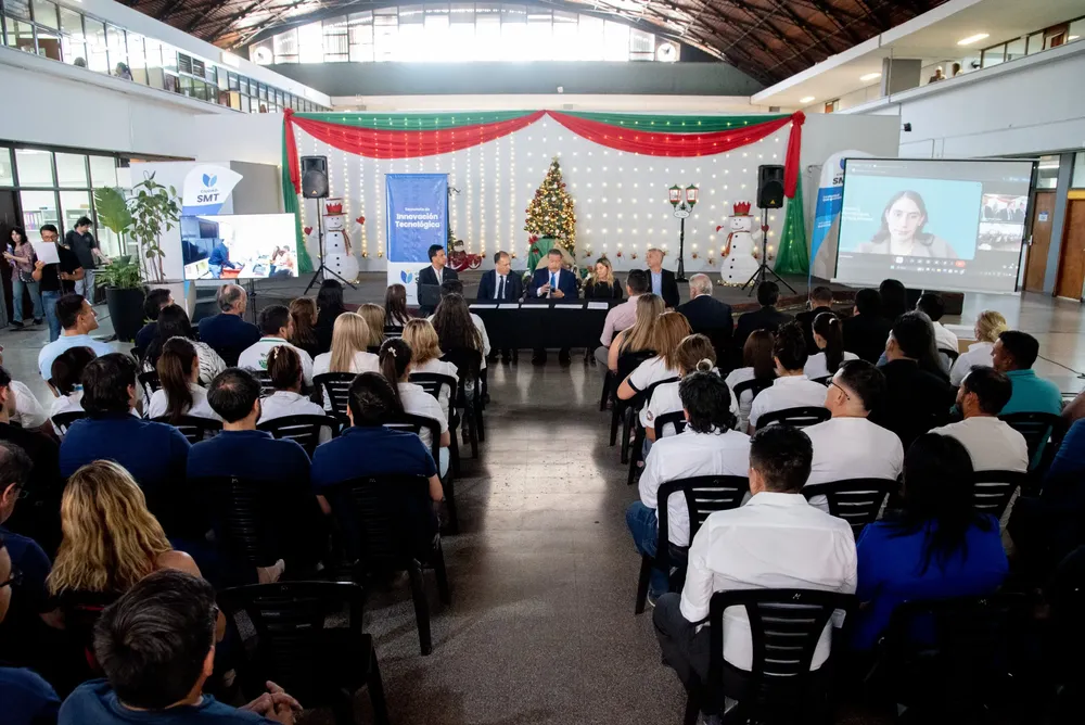 WhatsApp Image 2025-12-18 at 13.07.48 (2)