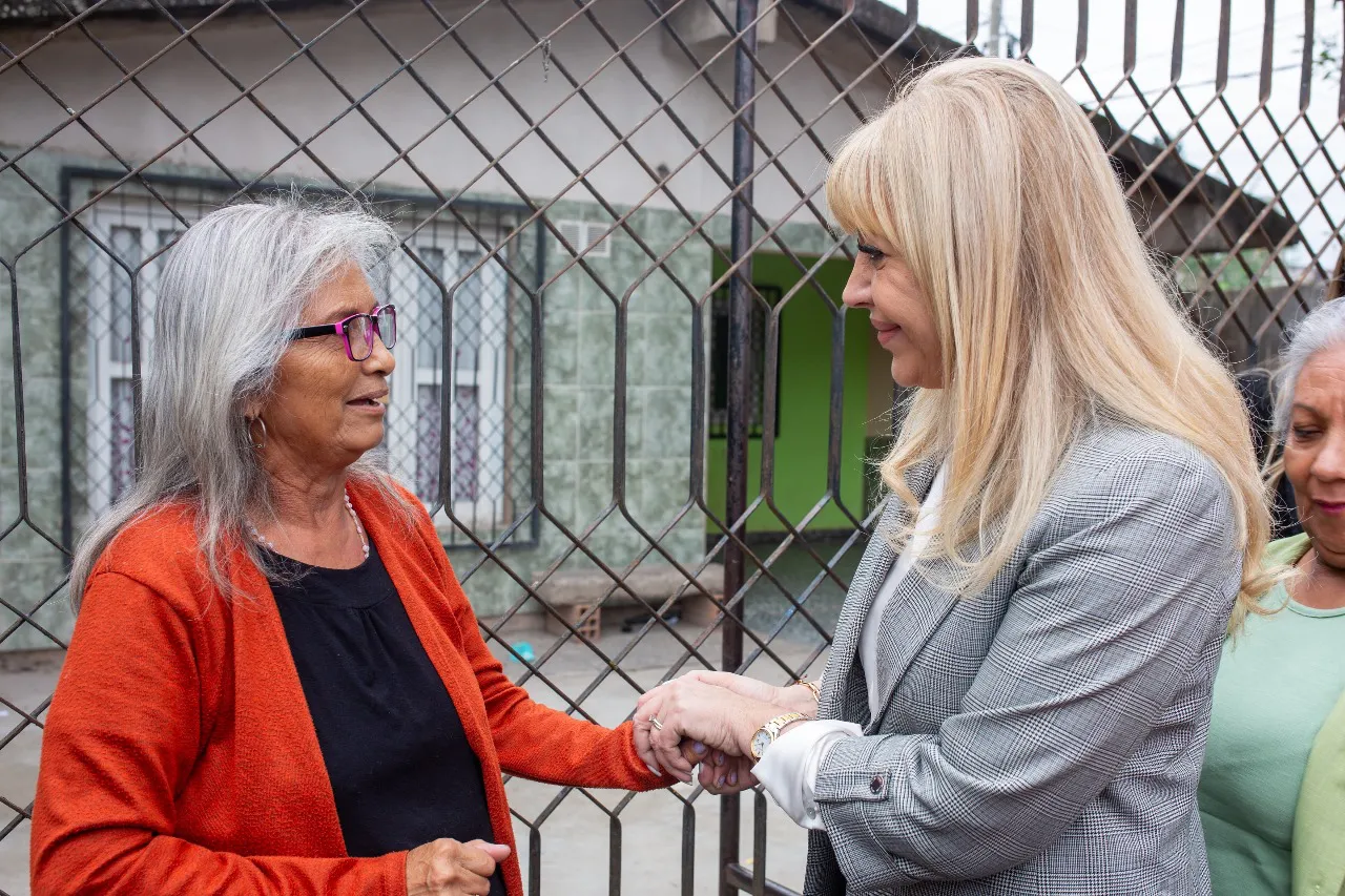 Elena WhiteWhatsApp Image 2024-03-22 at 14.03.08