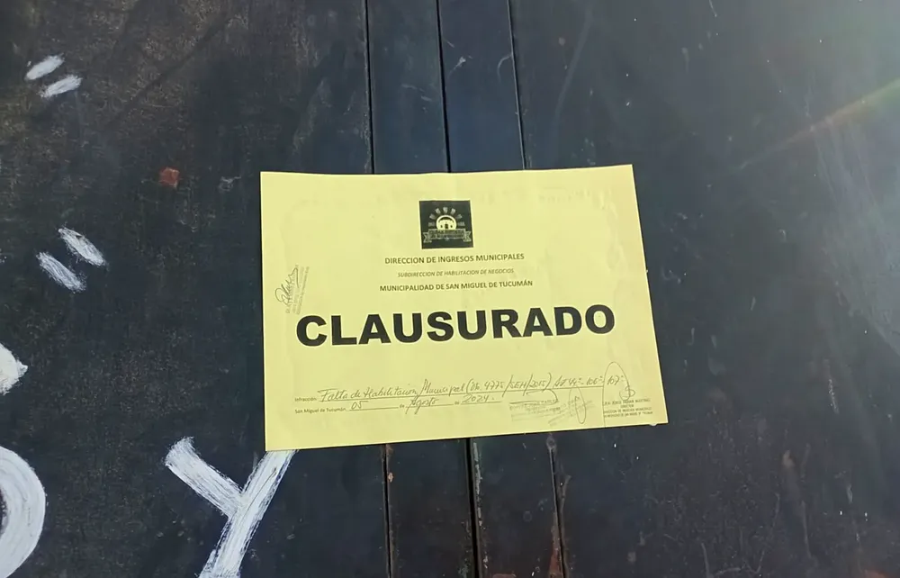 clausura taller mecanico 1