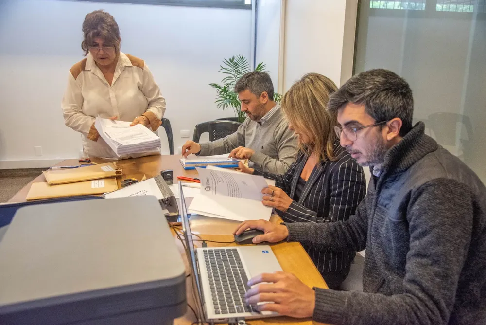 2026 licitación pública presupuesto participativo plaza de juegos y pista salud barrio Lincoln (3)