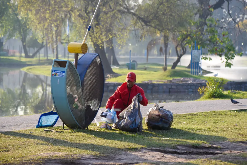 2025 operativo limpieza parque 9 de julio tras dia del niño (1)