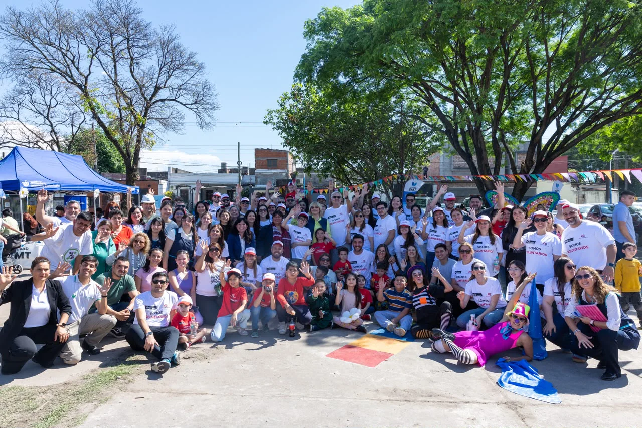 Rossana Chahla en el inicio de transformación junto a Coca Cola de un basural que será convertido en un espacio para los vecinos (5)
