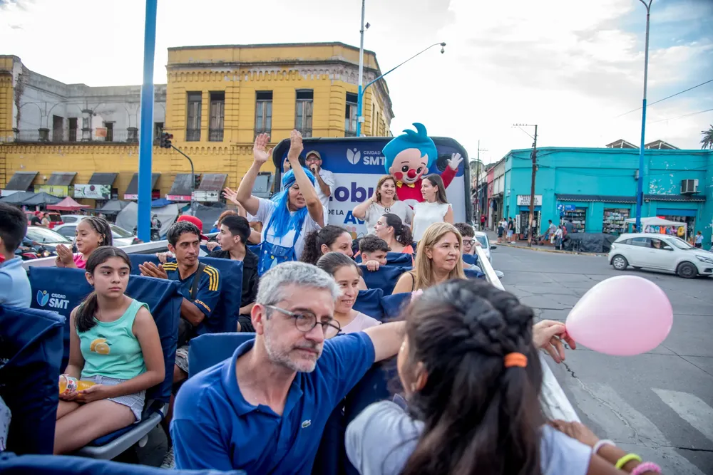 2025 autobús de la aventura (2)