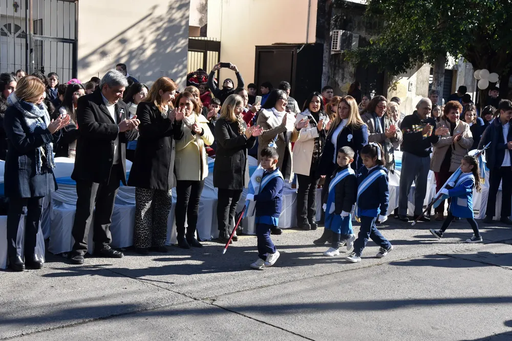 acto 25 de mayo escuelas municipales 4