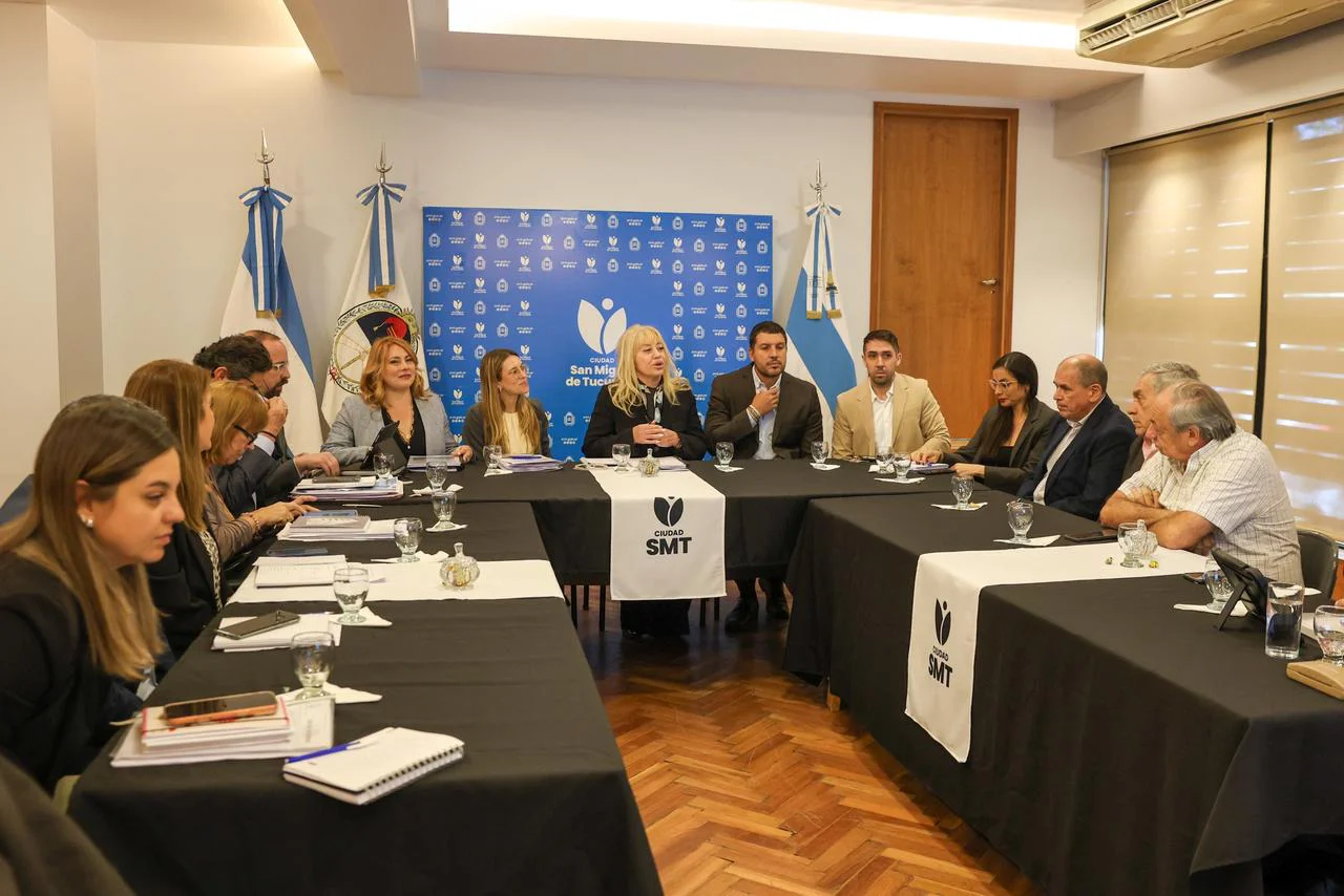 Reunión con autoridades del Tribunal de Faltas