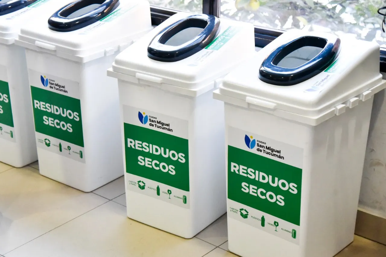 Buenas Prácticas Ambientales en la Asistencia PúblicaWhatsApp Image 2024-04-17 at 13.12.55 (1)