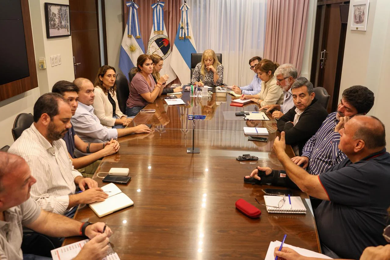 Reunión del Comité de Emergencia Municipal (3)