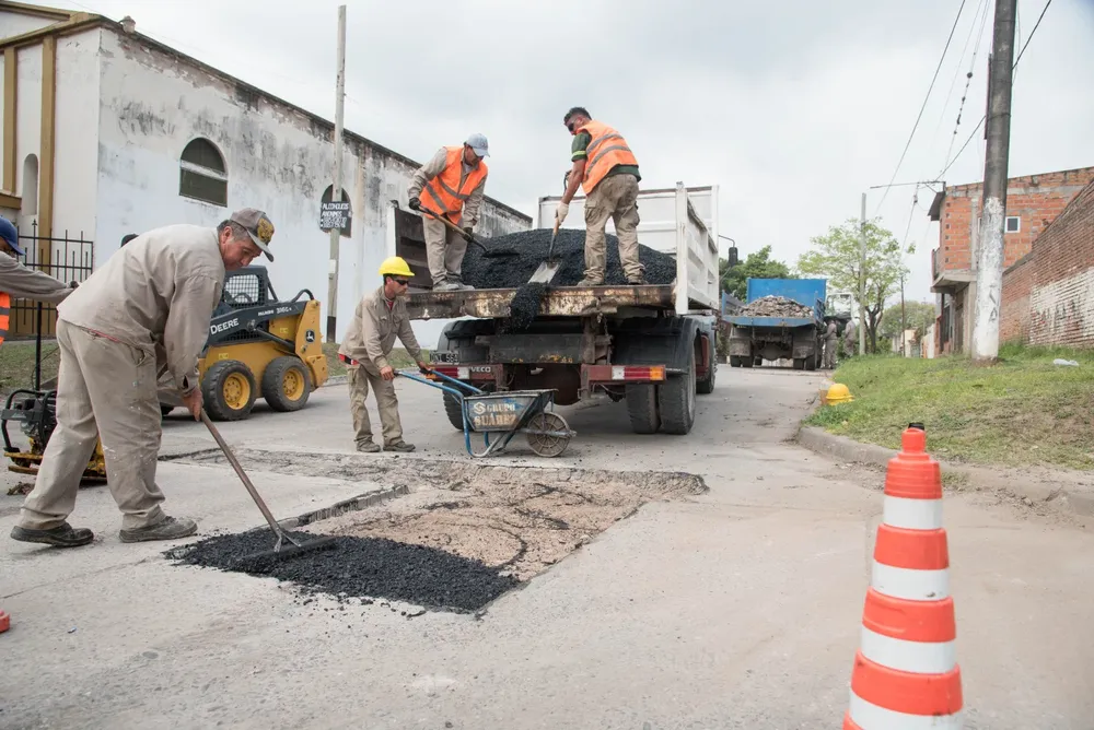 2026 operativo bacheo poda y limpieza Villa 9 de Julio (1)