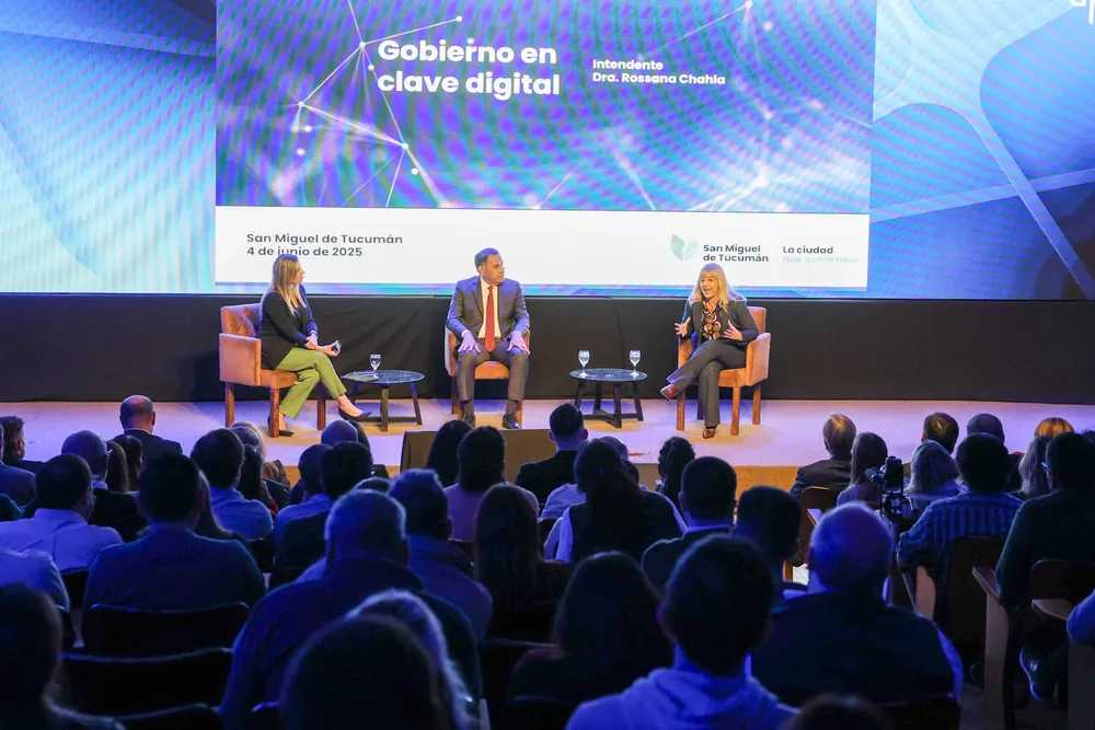 2025 encuentro 4.0 intendenta Telecom UTN (3)