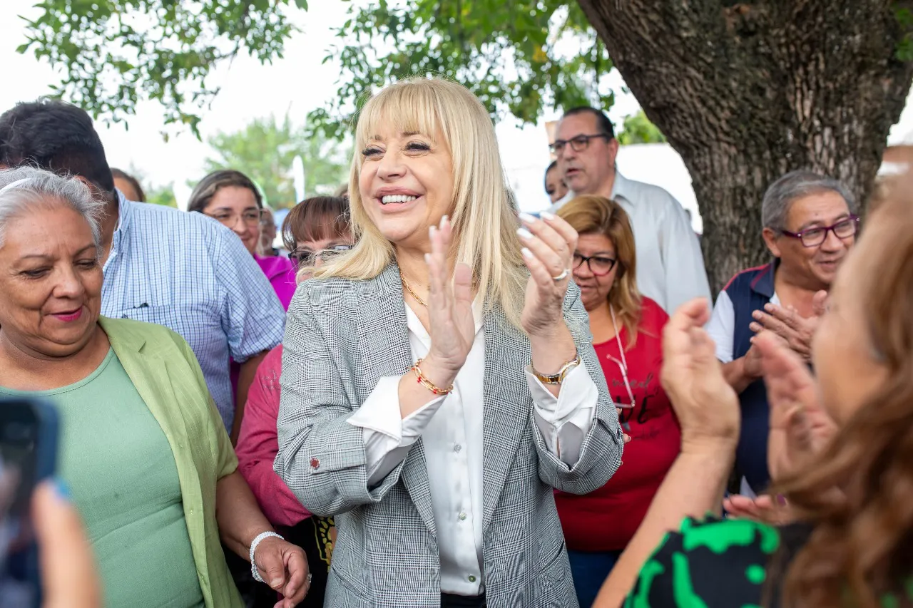 Elena WhiteWhatsApp Image 2024-03-22 at 14.03.05 (1)