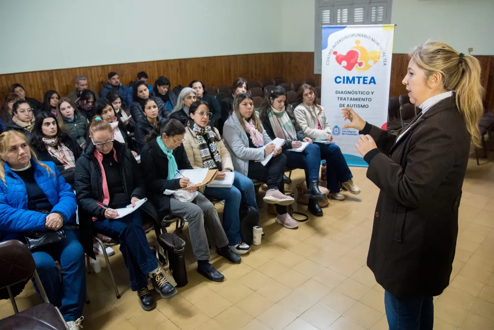 Charla CIM TEA en colegio Maria Auxiliadora