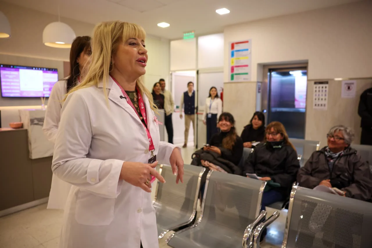 20261019_Controles por Día Mundial contra Cáncer de Mama_Asistencia Pública_RC 2