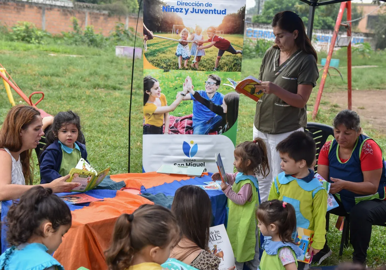 Libros y Niños en Bo Vial IIIWhatsApp Image 2024-04-23 at 10.57.43