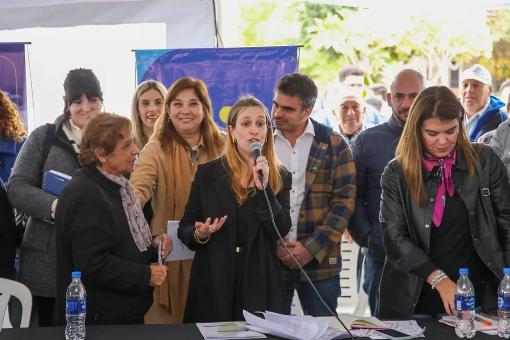 reunión de gabinete en villa angelina 3