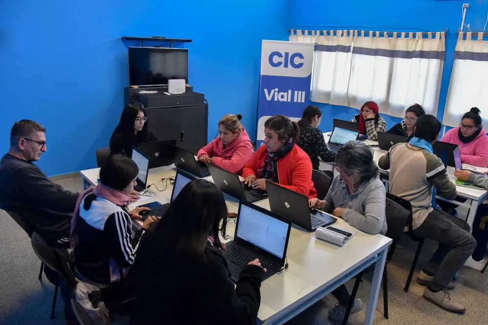 taller computación cic vial III 1