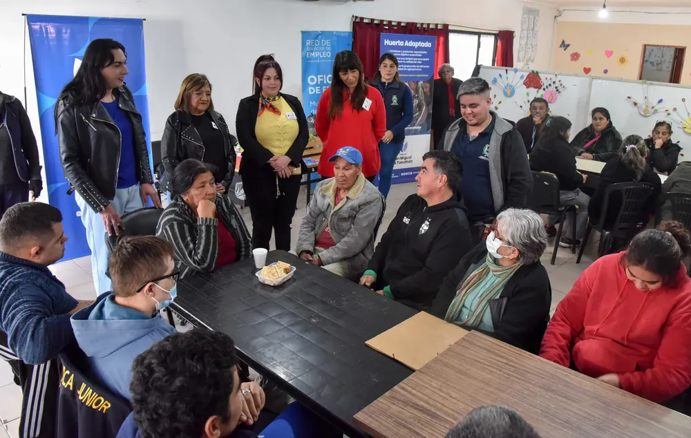 Taller de huerta adaptada promover 2