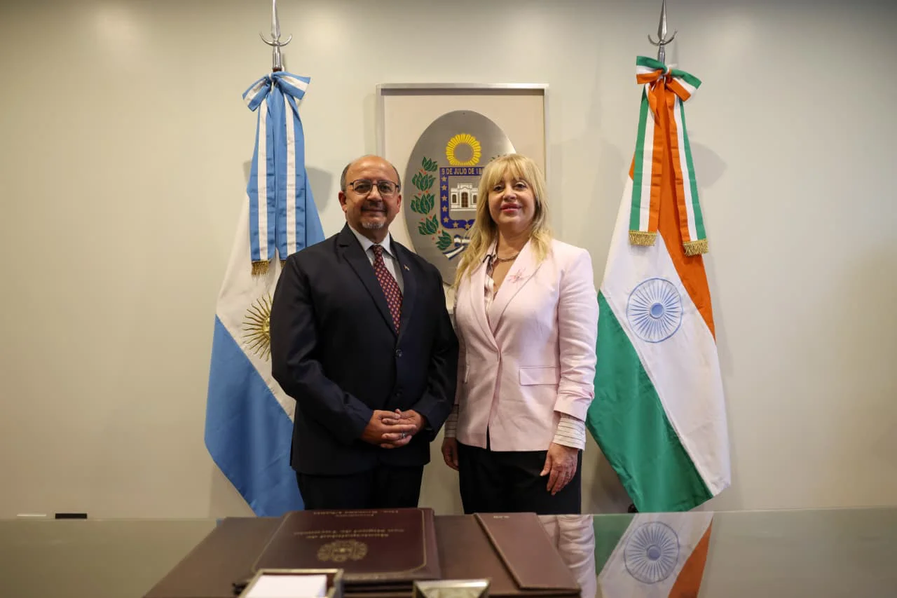 Rossana Chahla recibió al embajador de la India en Argentina, Ajaneesh Kumar