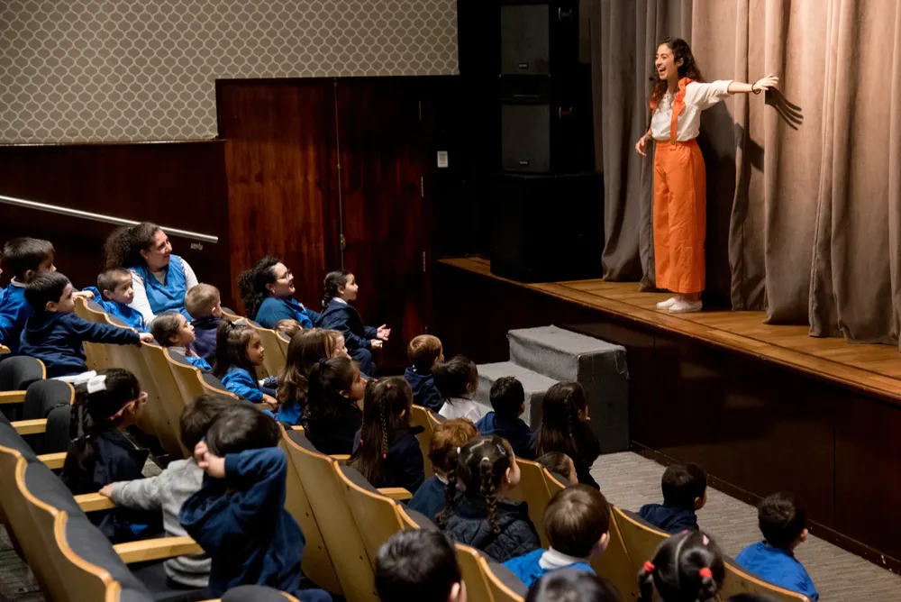 2025 obra de teatro jardines de infantes municipales (1)