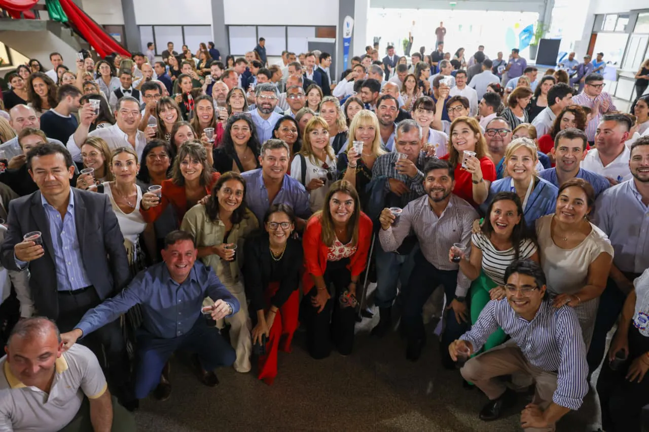 2025 brindis año nuevo con jaldo (3)