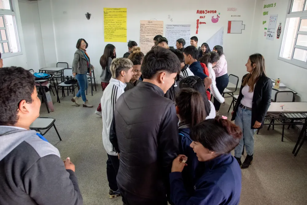 taller niñez y juventud en costanera 1