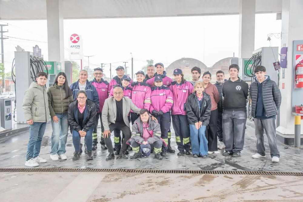 2026 primer empleo Axion programa inserción laboral (1)