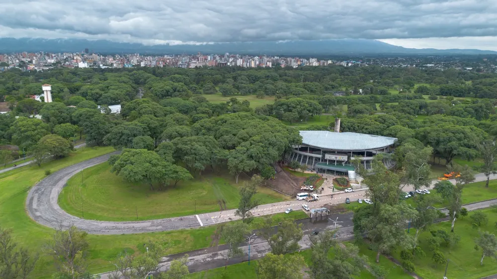 2025 Palacio de los Deportes (2)