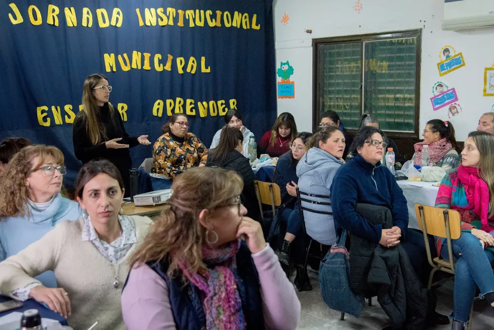 jornada institucional educación escuela Alfonsina Storni 1