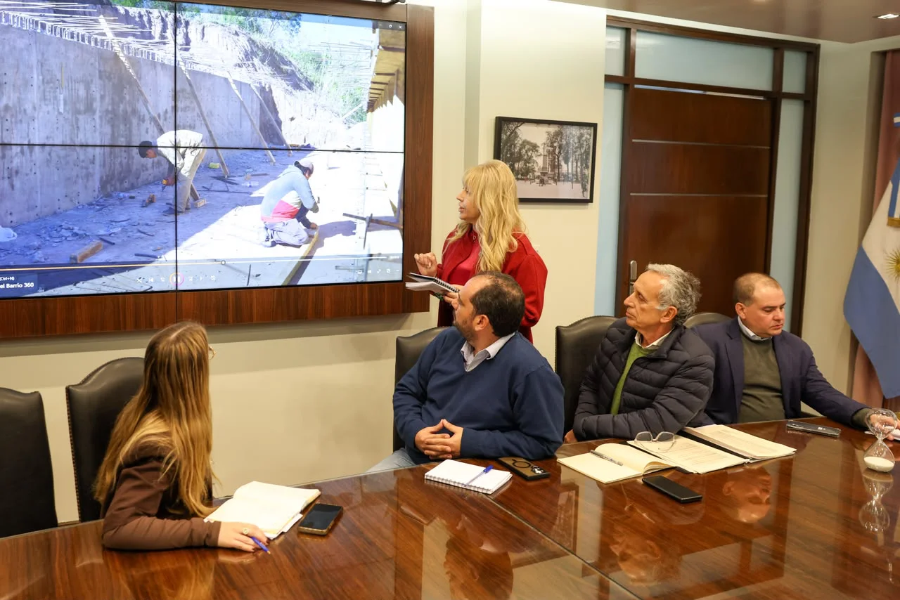 Reunión de Chahla con Obras Públicas-tema prevención de inundaciones