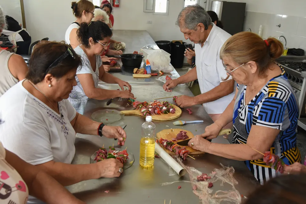 Casa Bicentenario Taller Gastronomia -Adultos Mayores -CIM CEA (18)