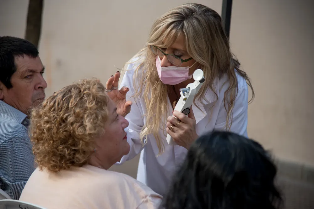 2026 campaña salud glaucoma peatonales saludables (1)